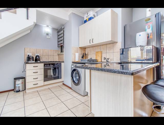 2 BEDROOM APARTMENT BLOCK FOR SALE IN NOORDWYK